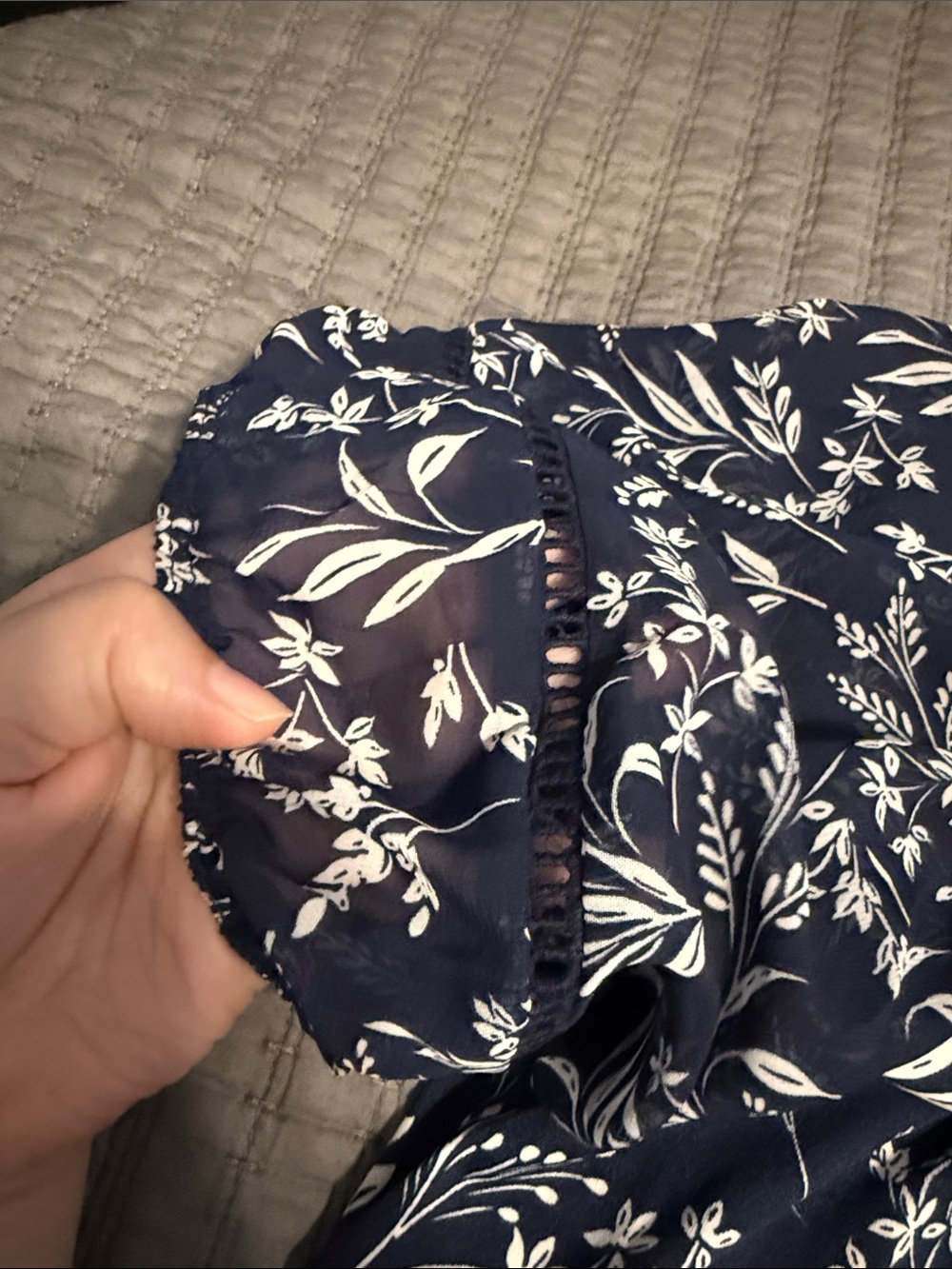 2X Floral Top - Picture 3 of 5